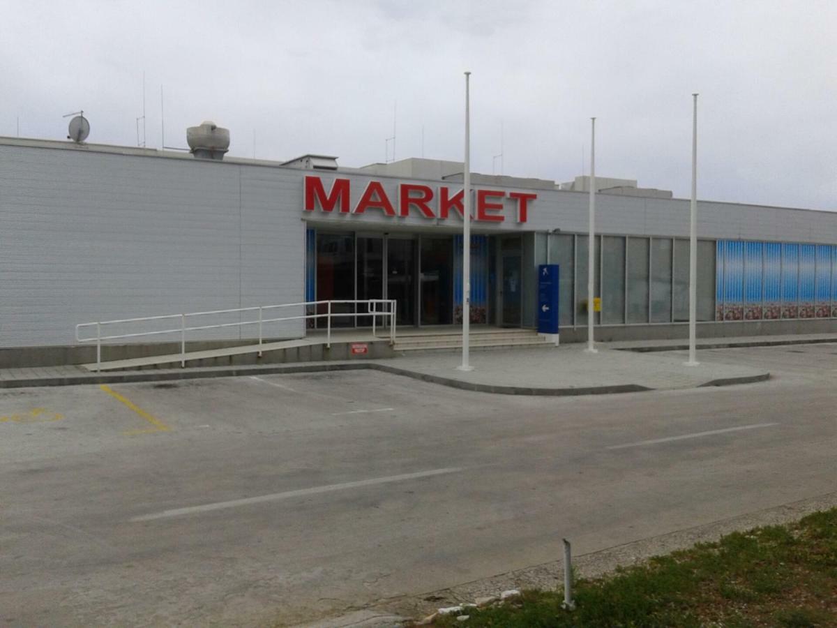 Apartment Milka Petrčane Zewnętrze zdjęcie